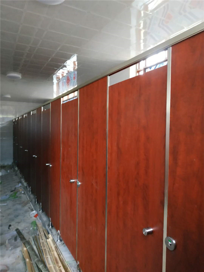 卫生间隔断-12厘二代抗倍特板